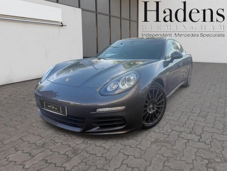 PORSCHE